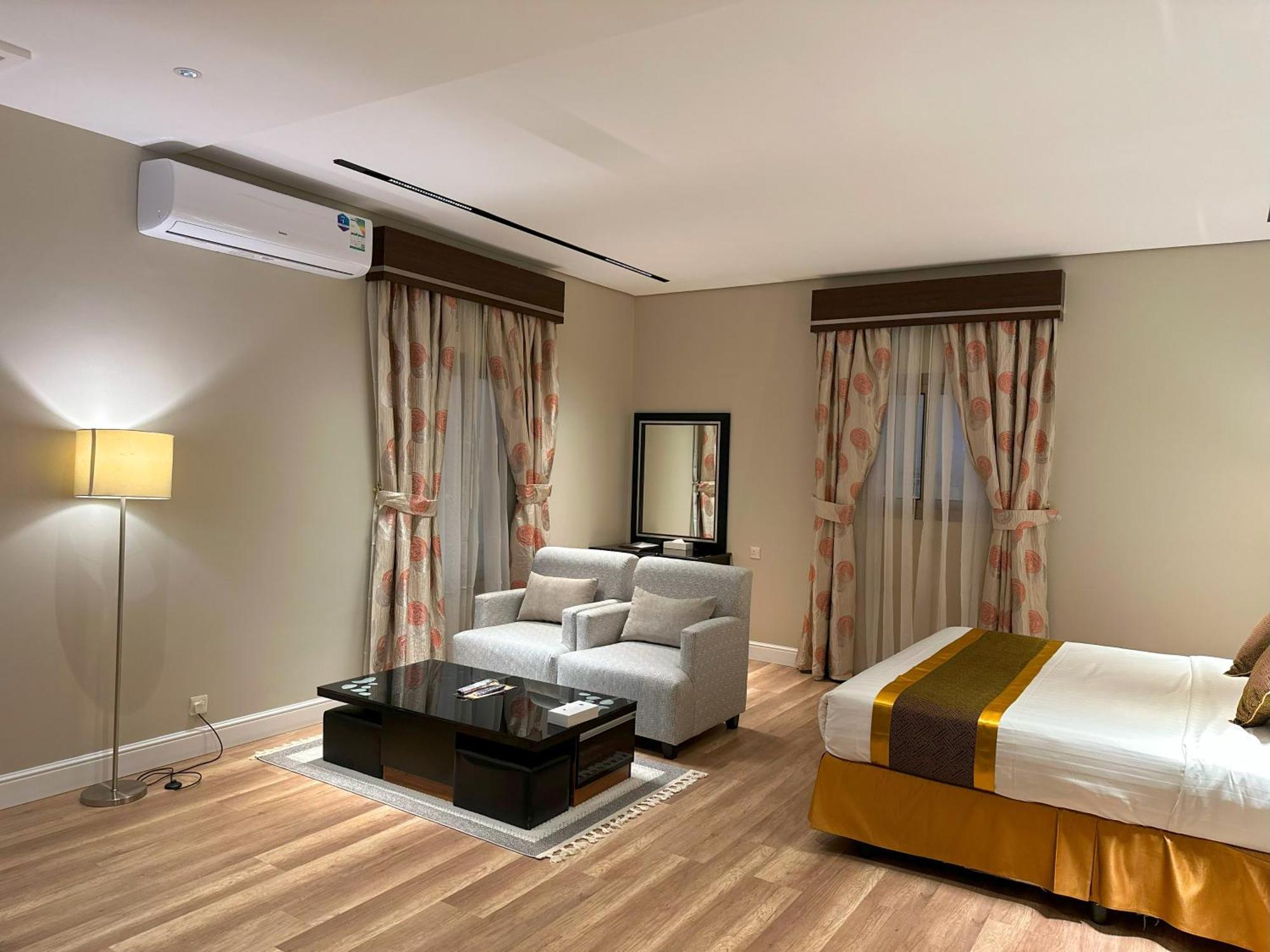 Nelover Hotel Hafar Hafar Al-Batin Экстерьер фото